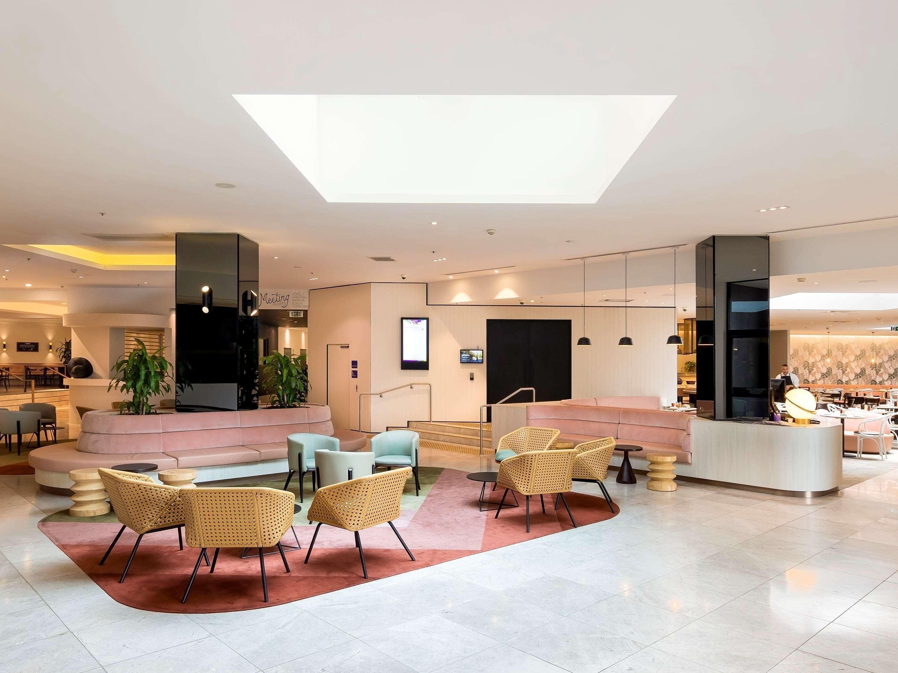 Novotel Sydney International Airport Hotel 4*