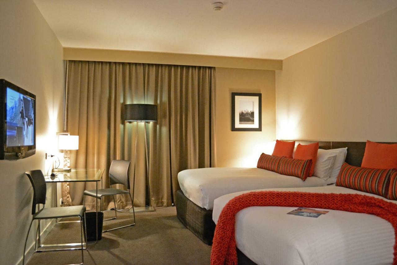 Hotel Novotel Sydney International Airport 4*